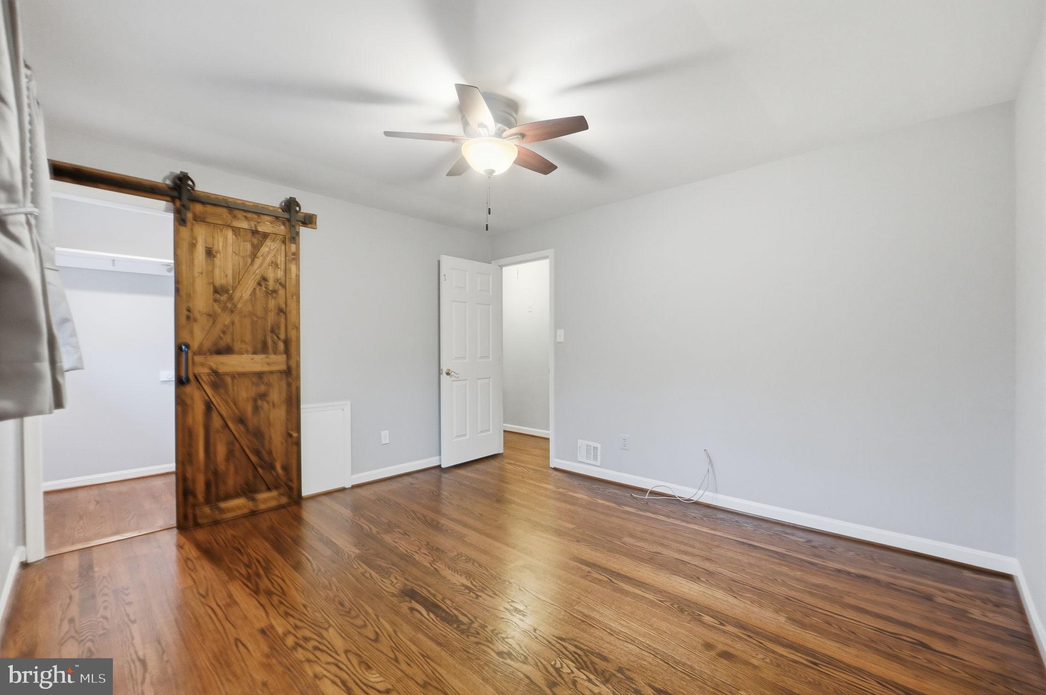 PINECREST ESTATES - Residential