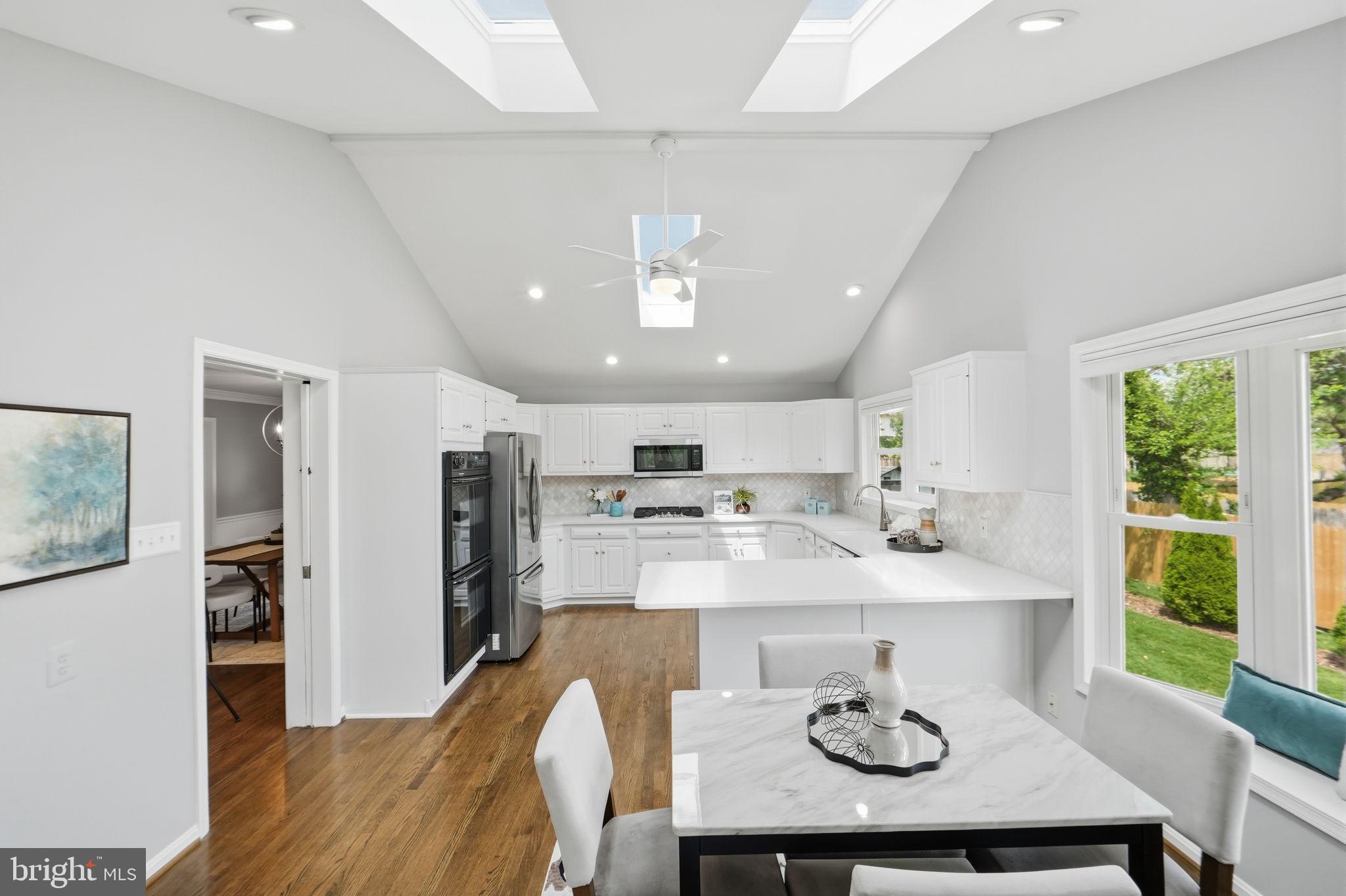 PINECREST ESTATES - Residential