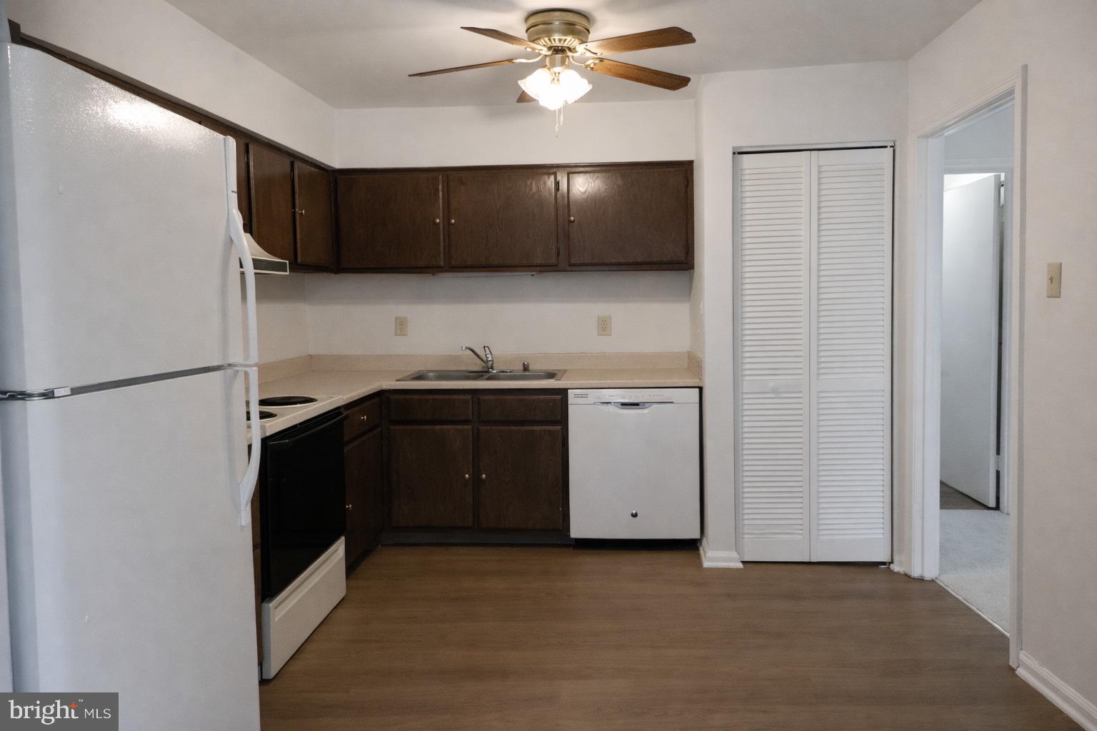 WOODCREST - Residential