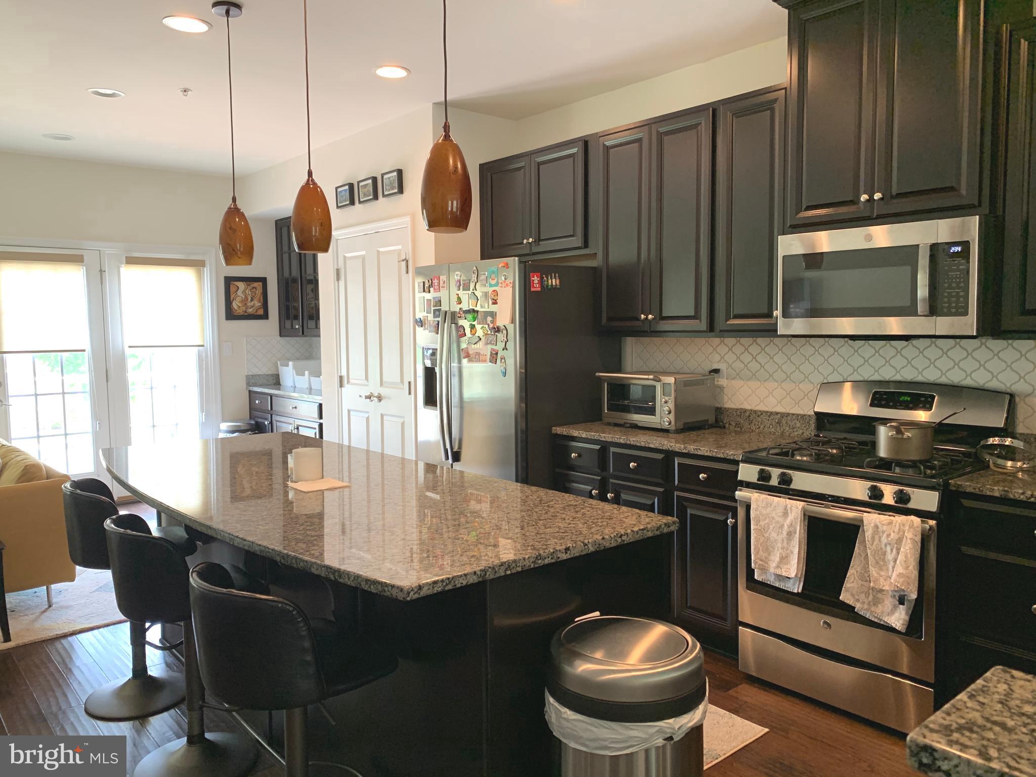 GREENBELT STATION - Residential