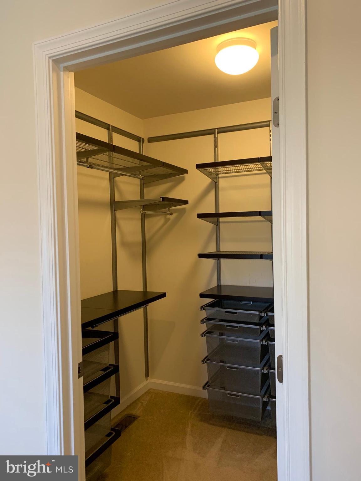 GREENBELT STATION - Residential