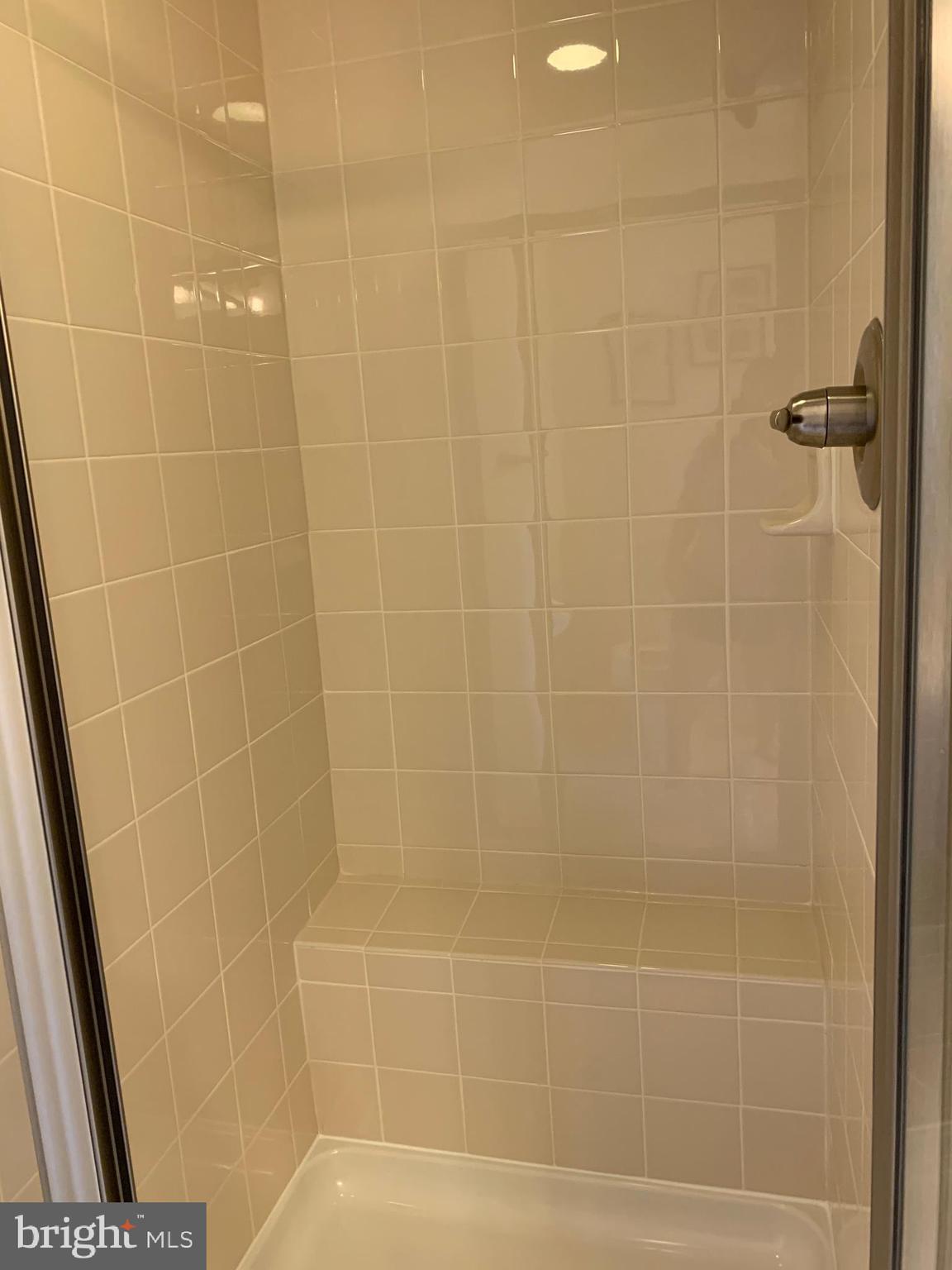 GREENBELT STATION - Residential