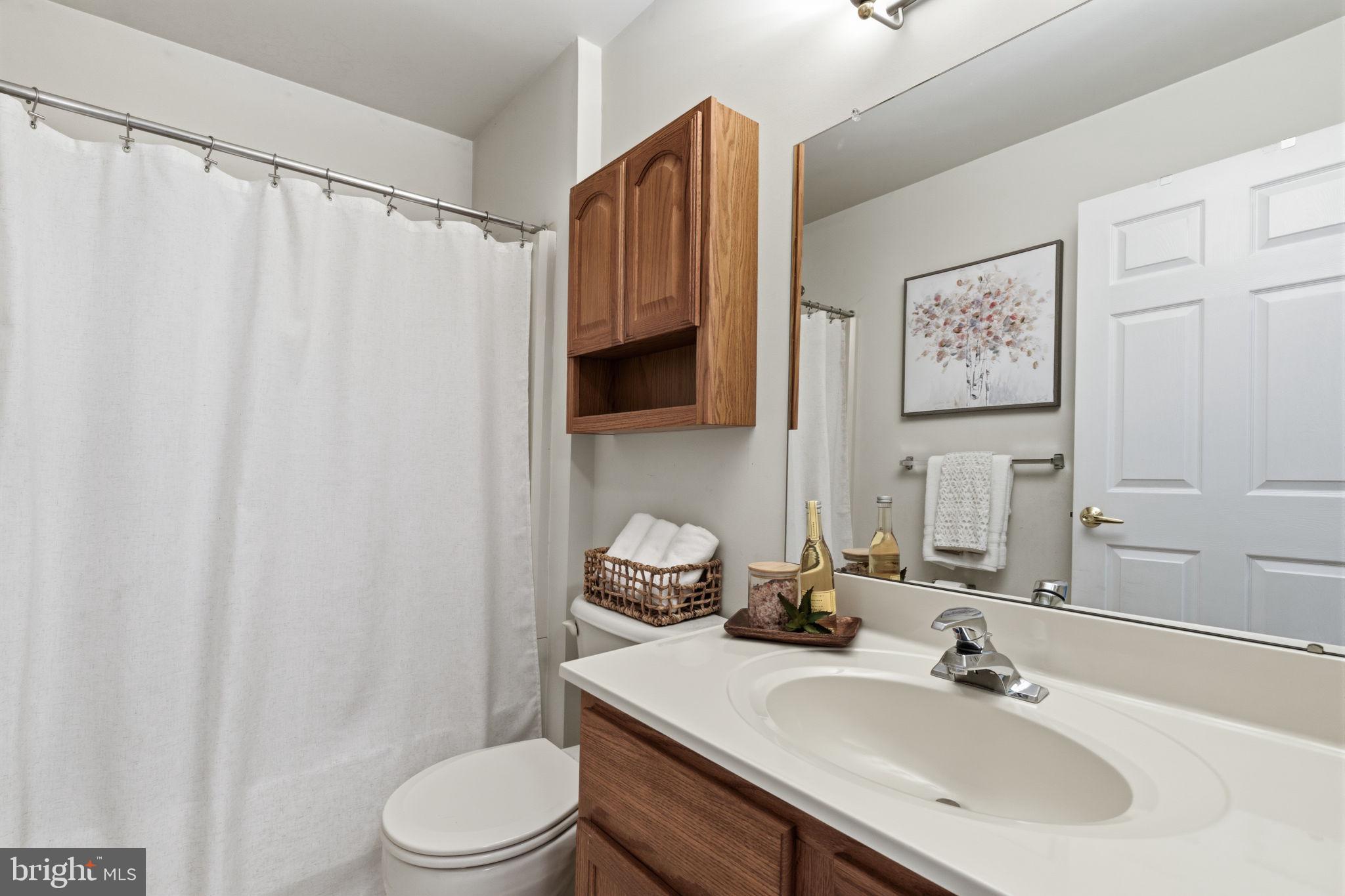 FLOWERS MILL - Residential