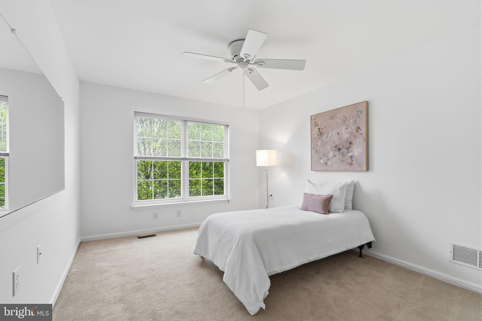 FLOWERS MILL - Residential