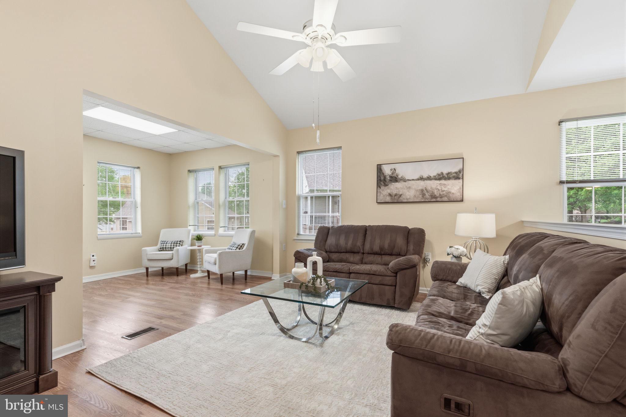 FLOWERS MILL - Residential