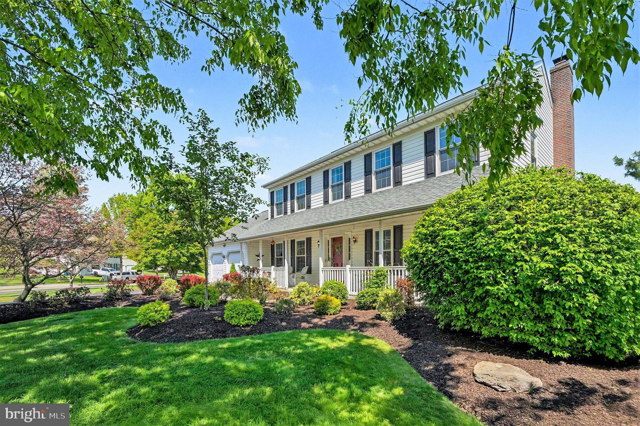 958 SCARLET OAK DRIVE