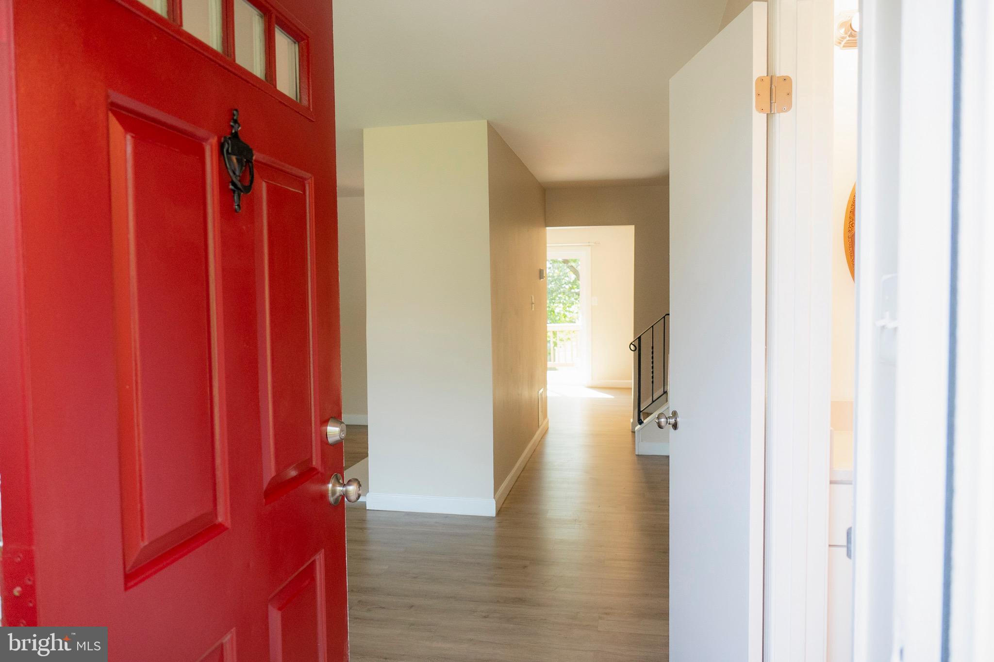 4048 SPRING RUN COURT