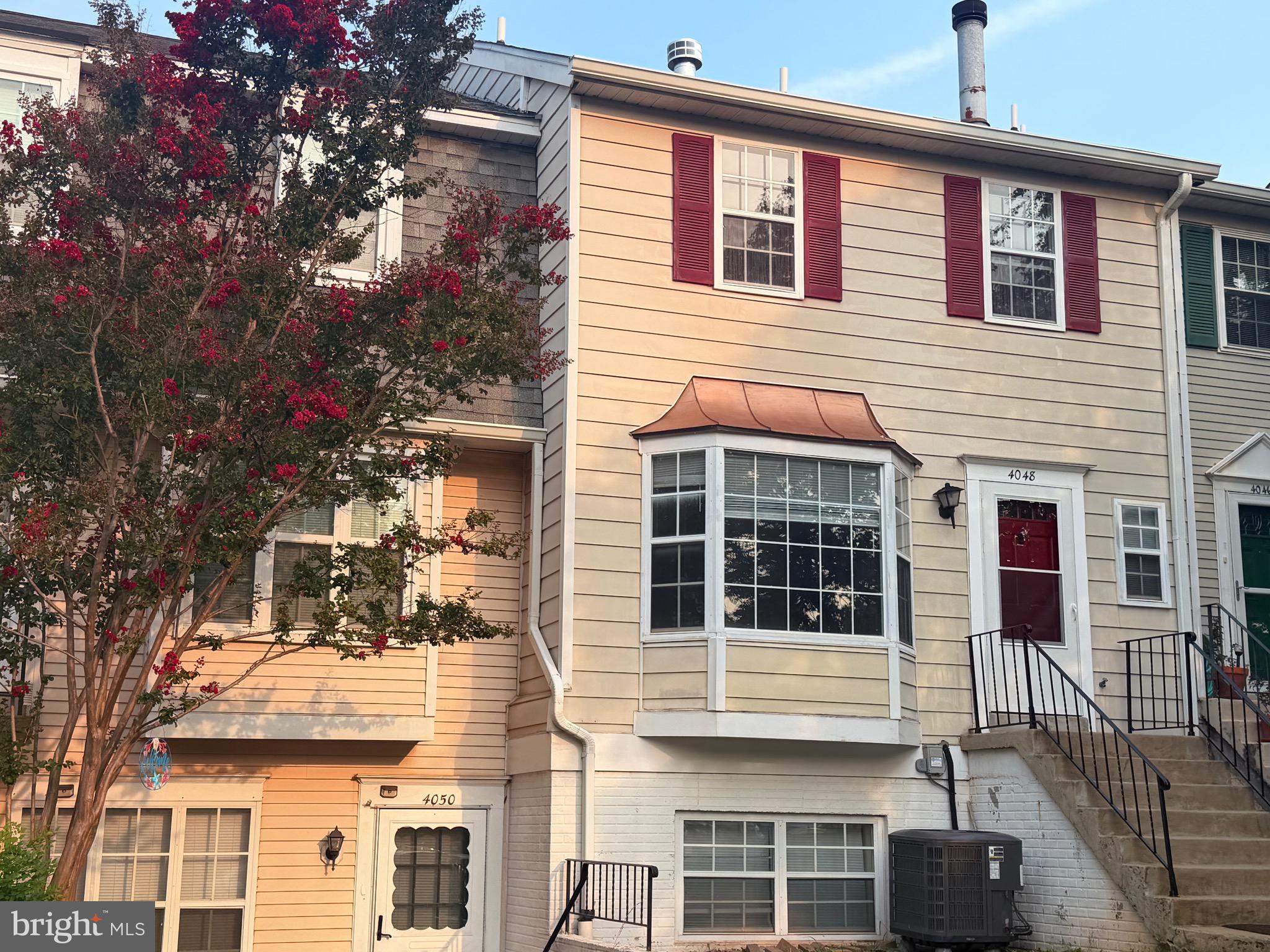 4048 SPRING RUN COURT