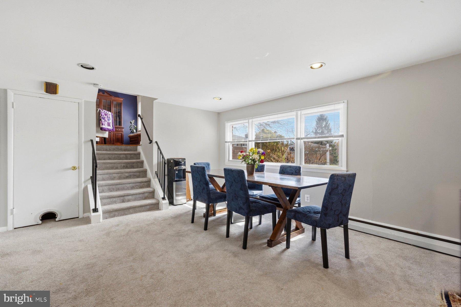 CAMPUS HILLS - Residential