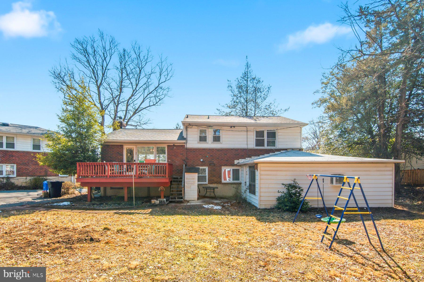 CAMPUS HILLS - Residential