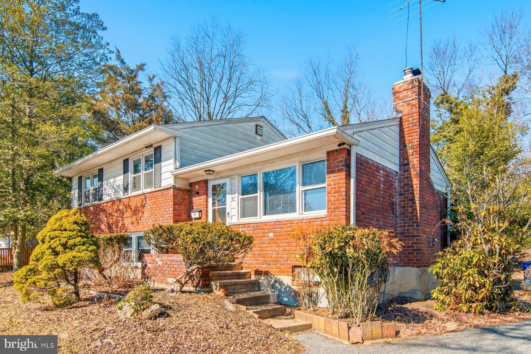 CAMPUS HILLS - Residential