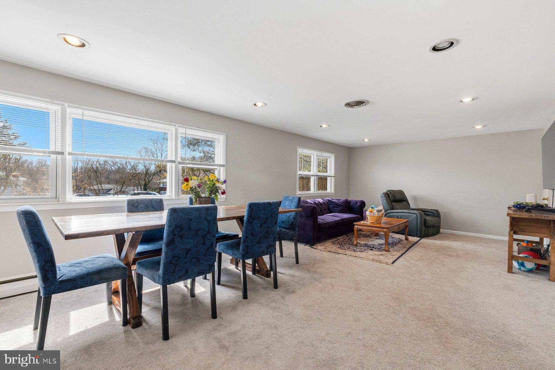 CAMPUS HILLS - Residential