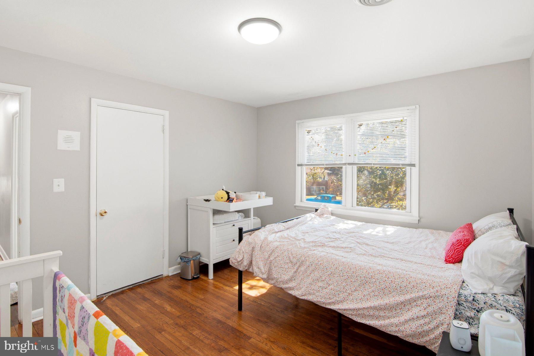 CAMPUS HILLS - Residential