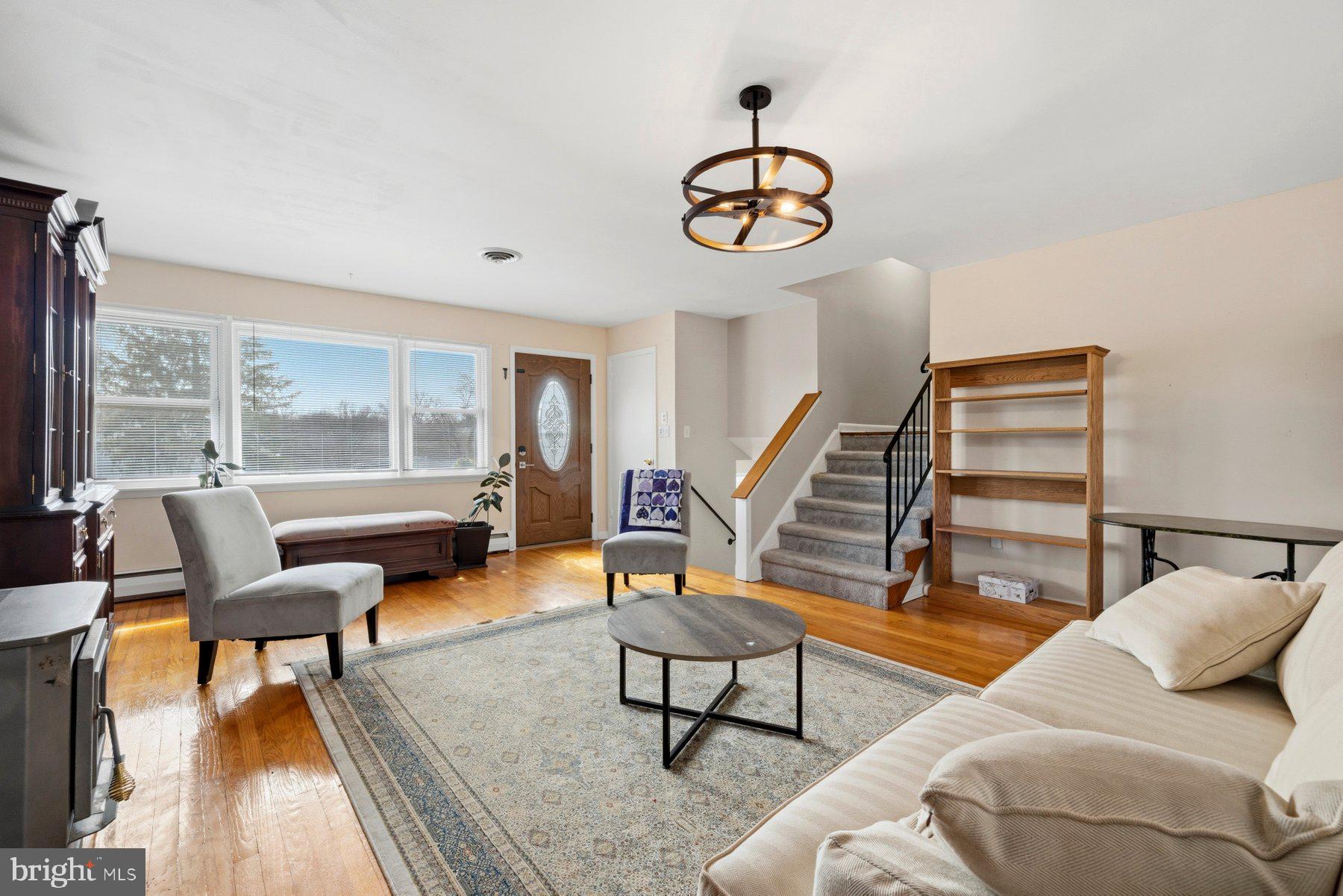 CAMPUS HILLS - Residential