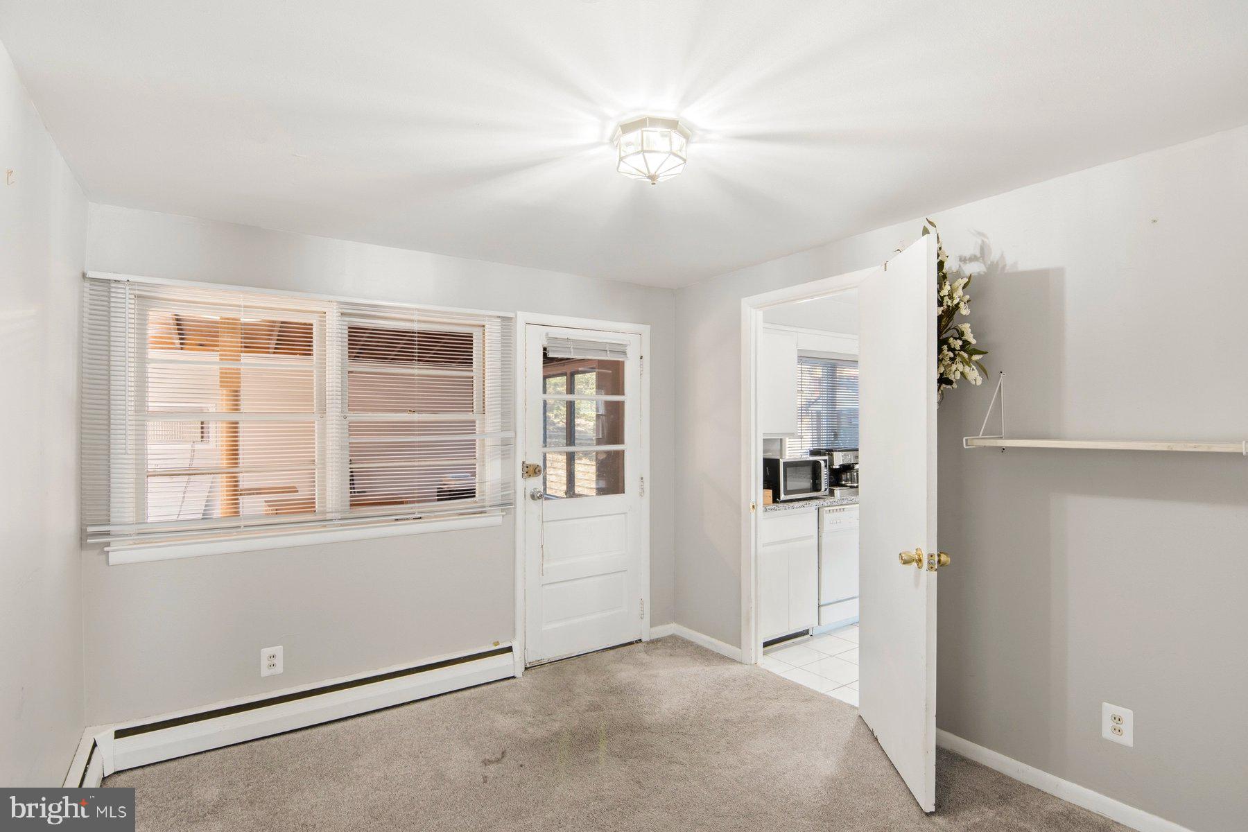 CAMPUS HILLS - Residential