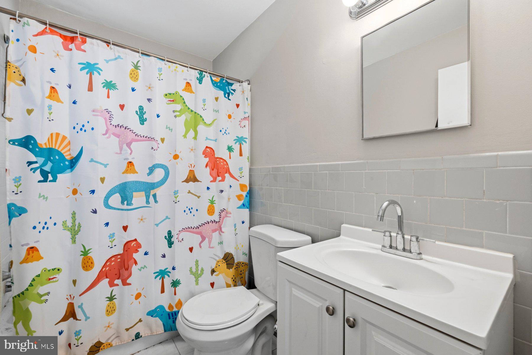 CAMPUS HILLS - Residential