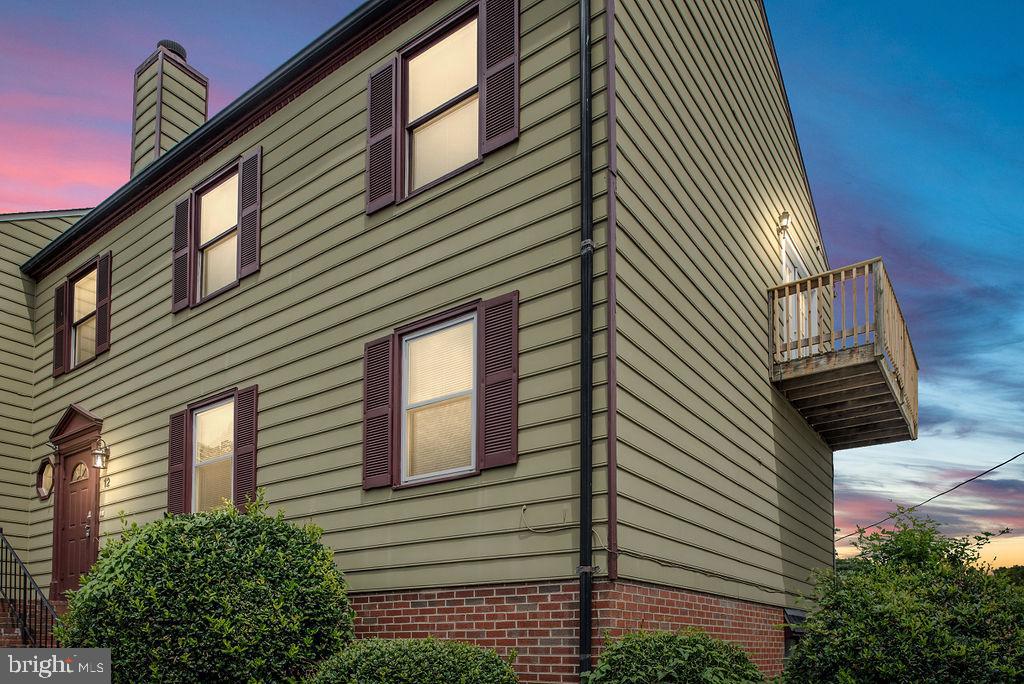 DOWNTOWN FREDERICKSBURG - Residential Lease