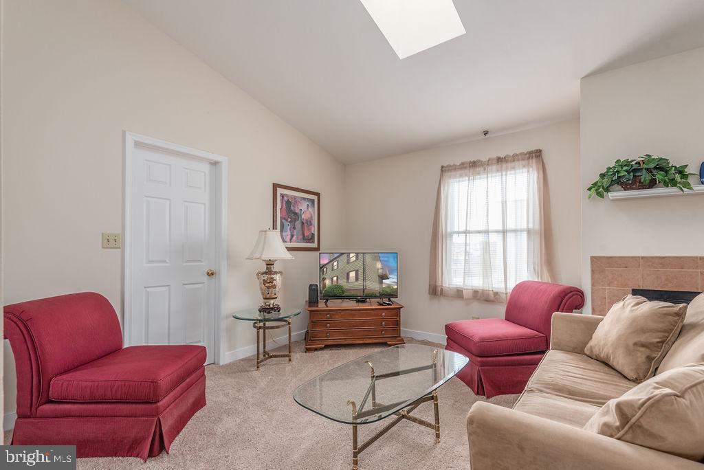 DOWNTOWN FREDERICKSBURG - Residential Lease