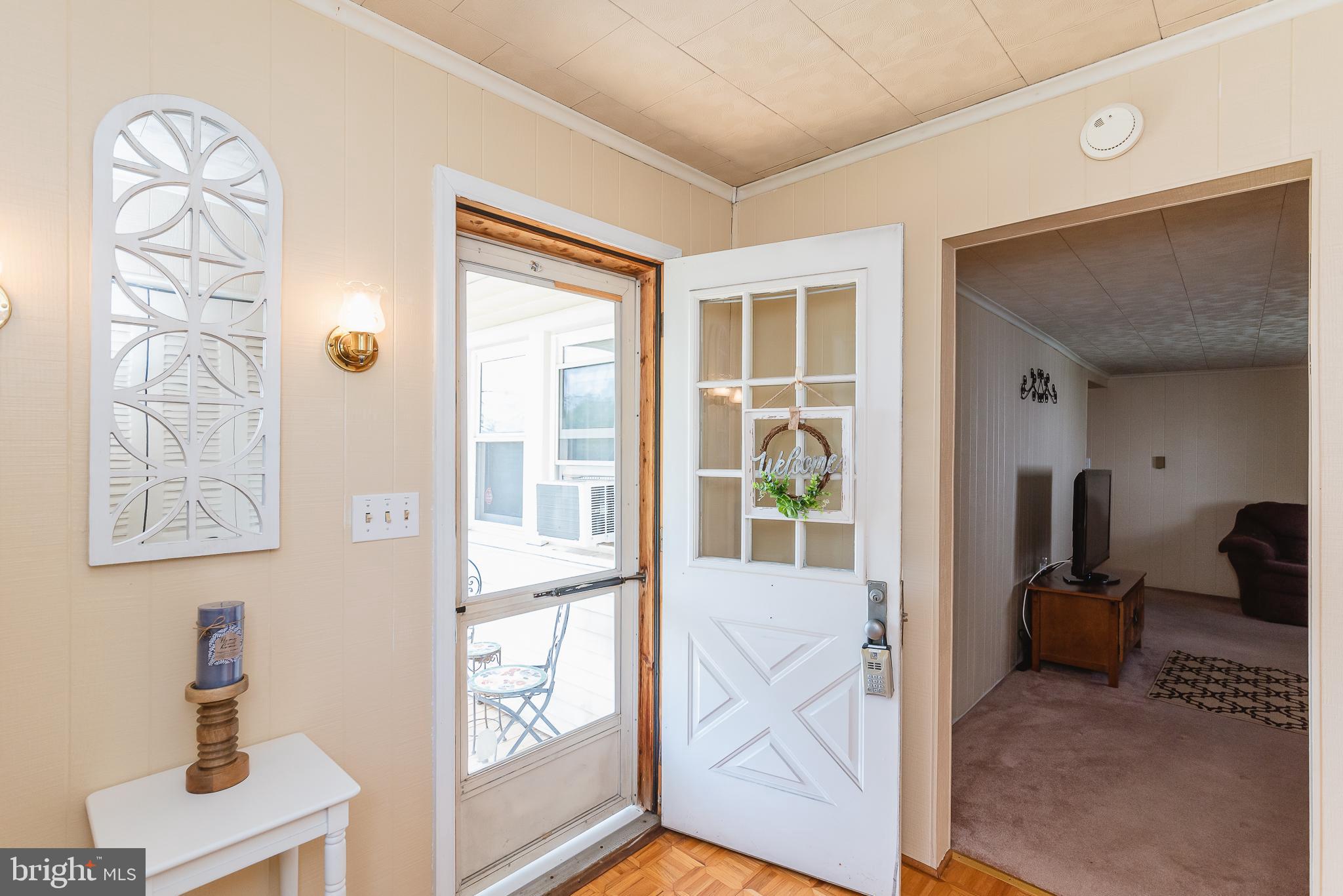 HILLSIDE - Residential