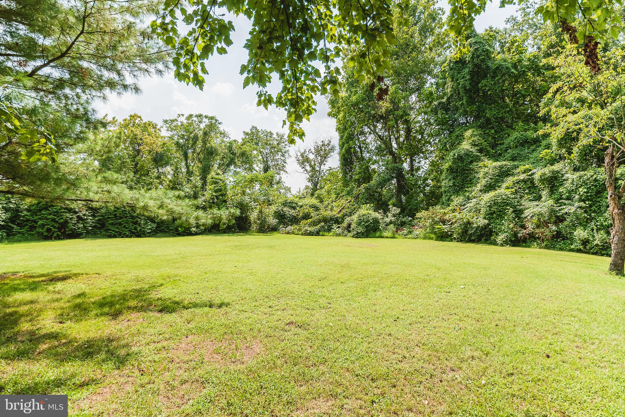 HILLSIDE - Residential