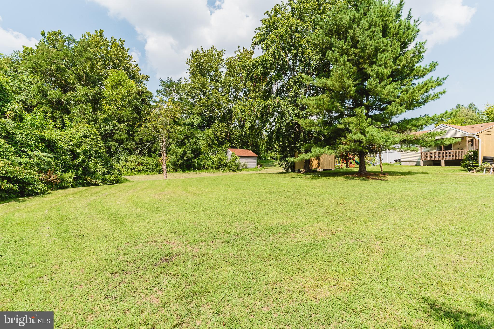 HILLSIDE - Residential