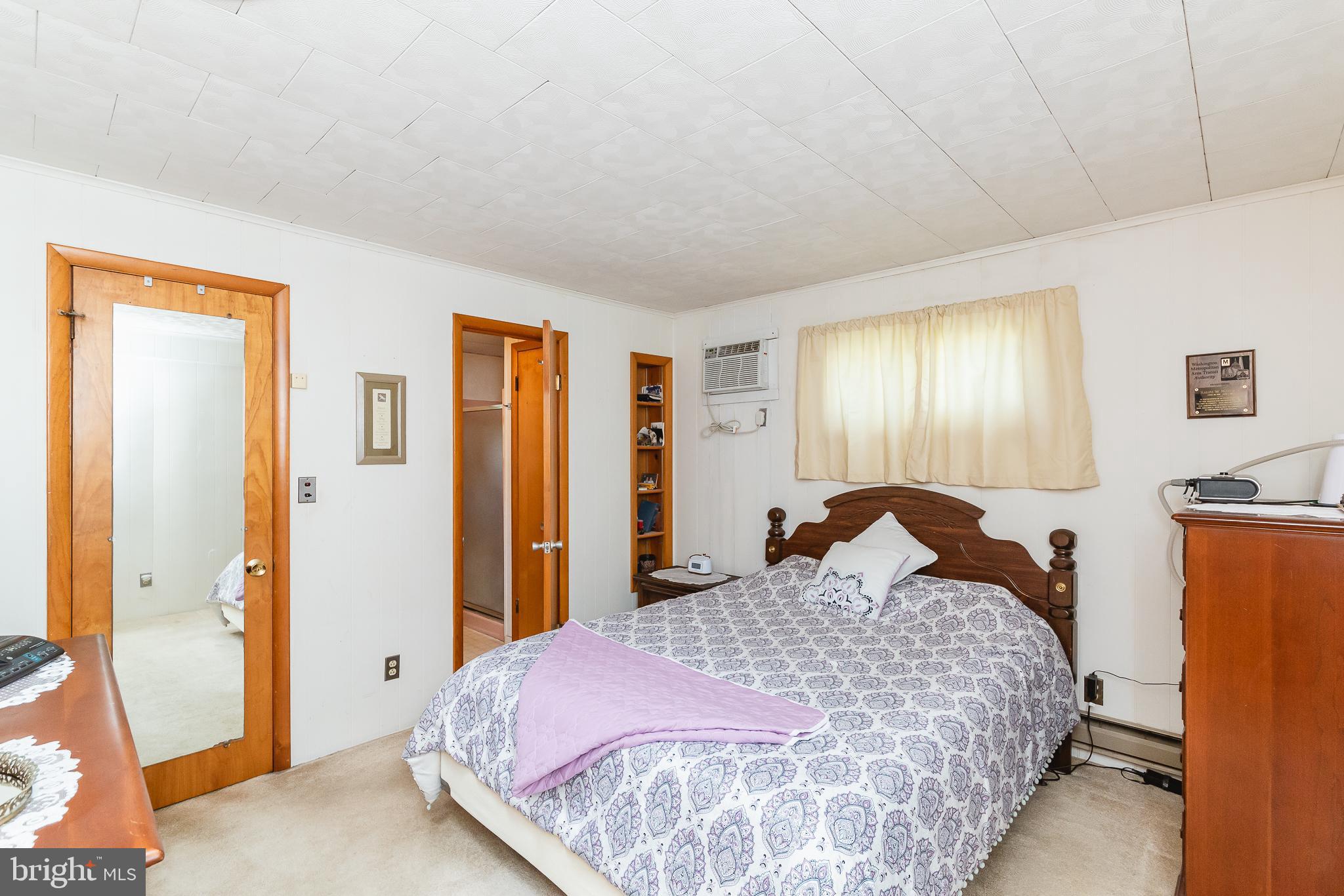 HILLSIDE - Residential