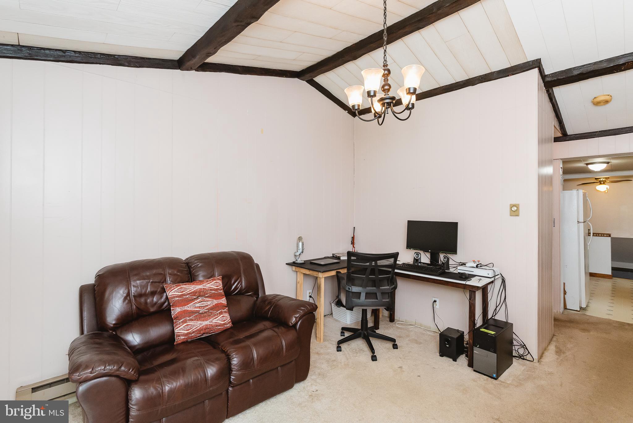 HILLSIDE - Residential