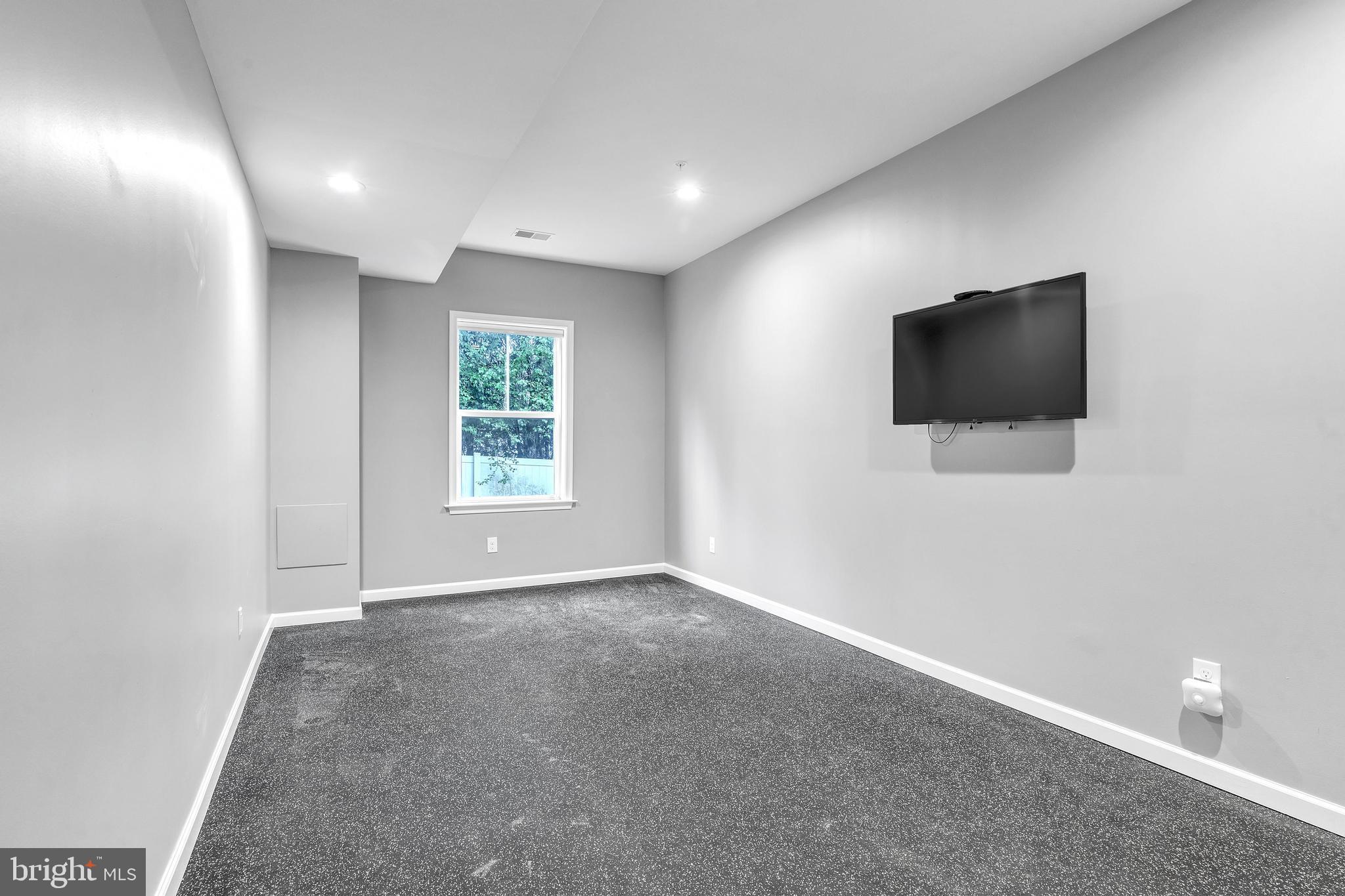 RESERVE WEST GOSHEN - Residential