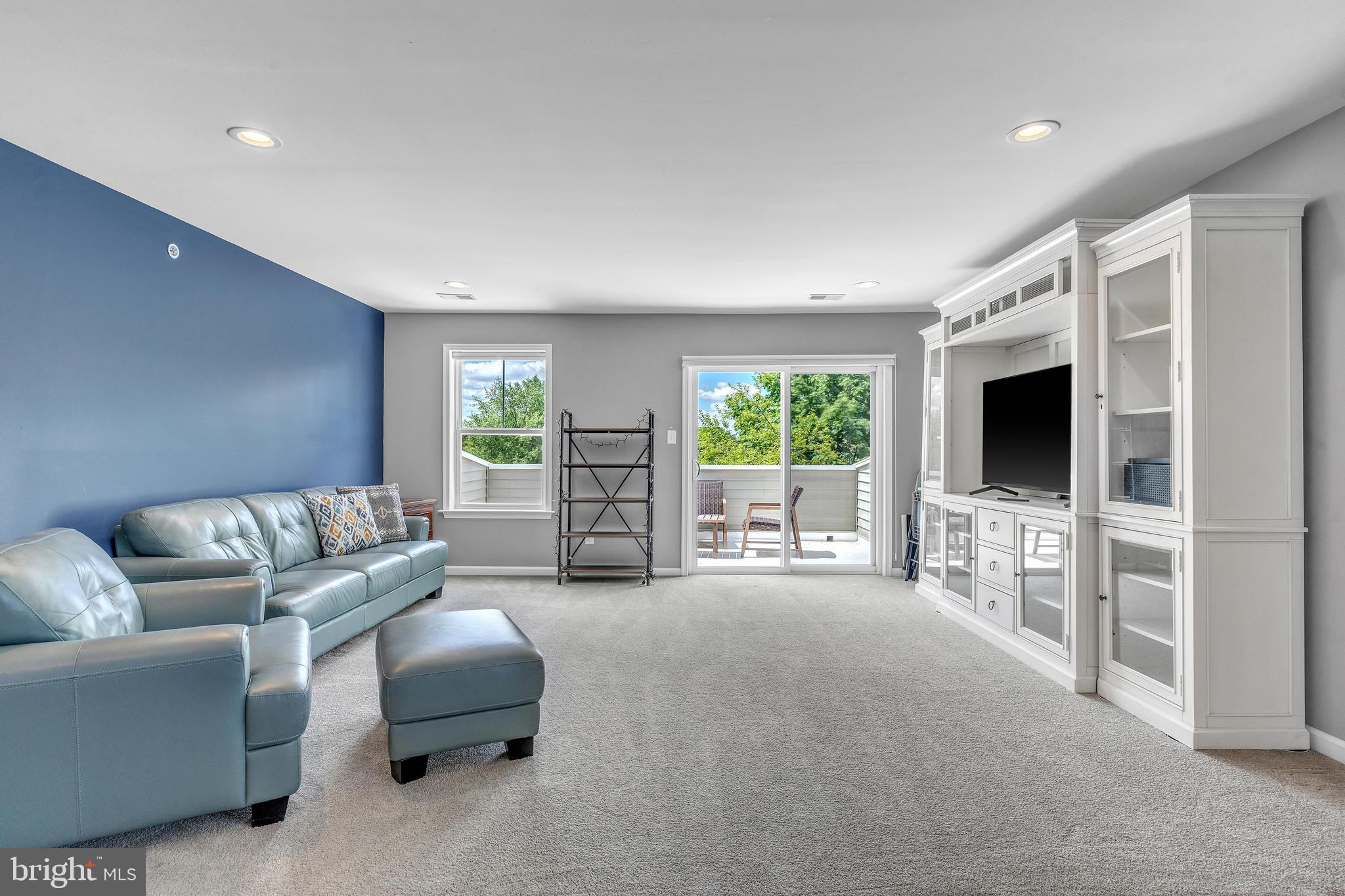 RESERVE WEST GOSHEN - Residential