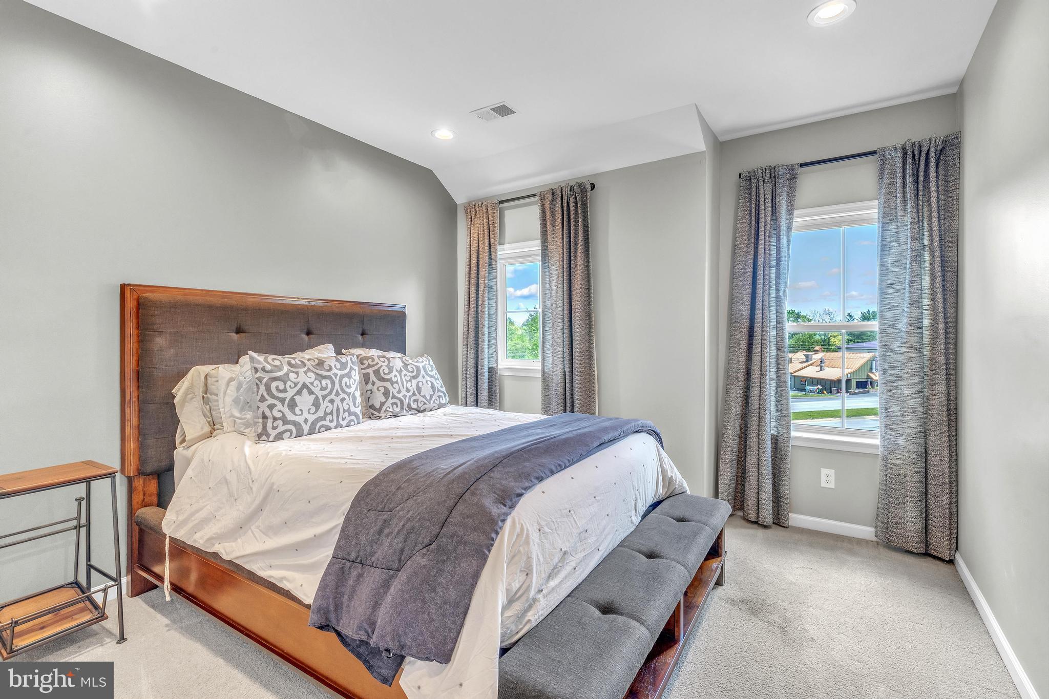 RESERVE WEST GOSHEN - Residential