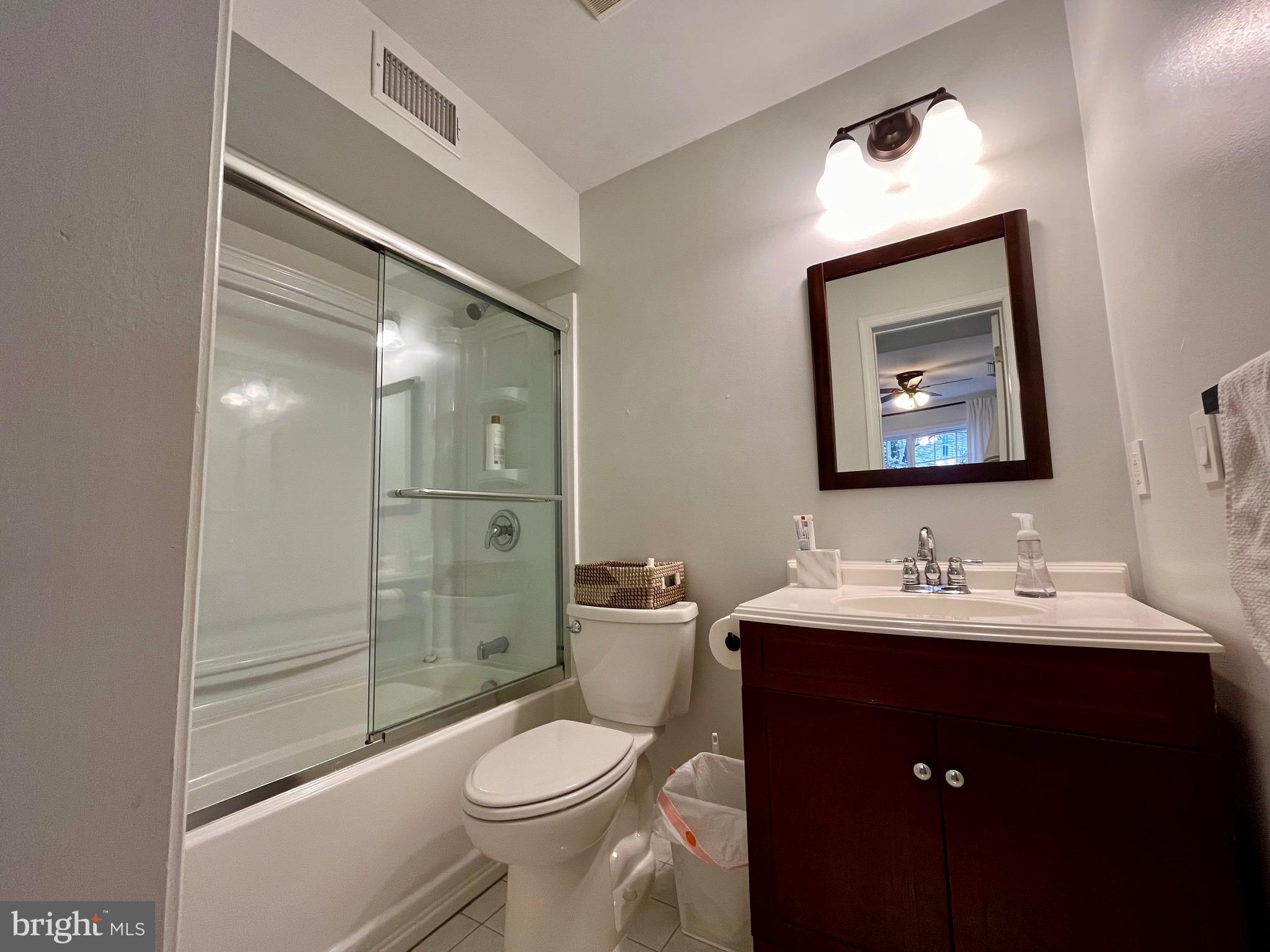 MONTCLAIR - Residential Lease