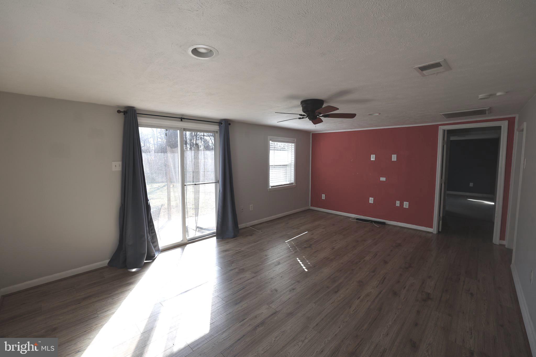 ROSSINI PROPERTY - Residential Lease