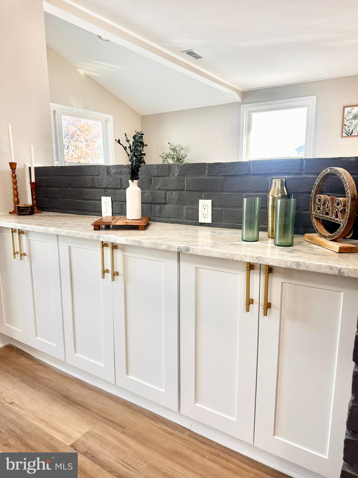 THORNRIDGE - Residential