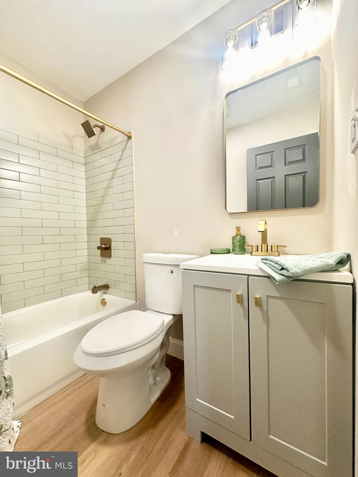 THORNRIDGE - Residential