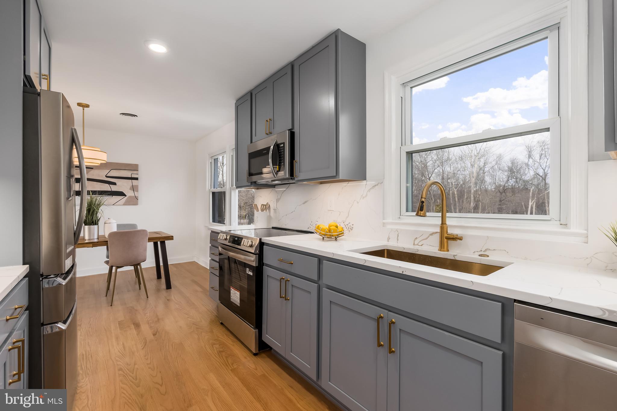 DAMASCUS OUTSIDE - Residential