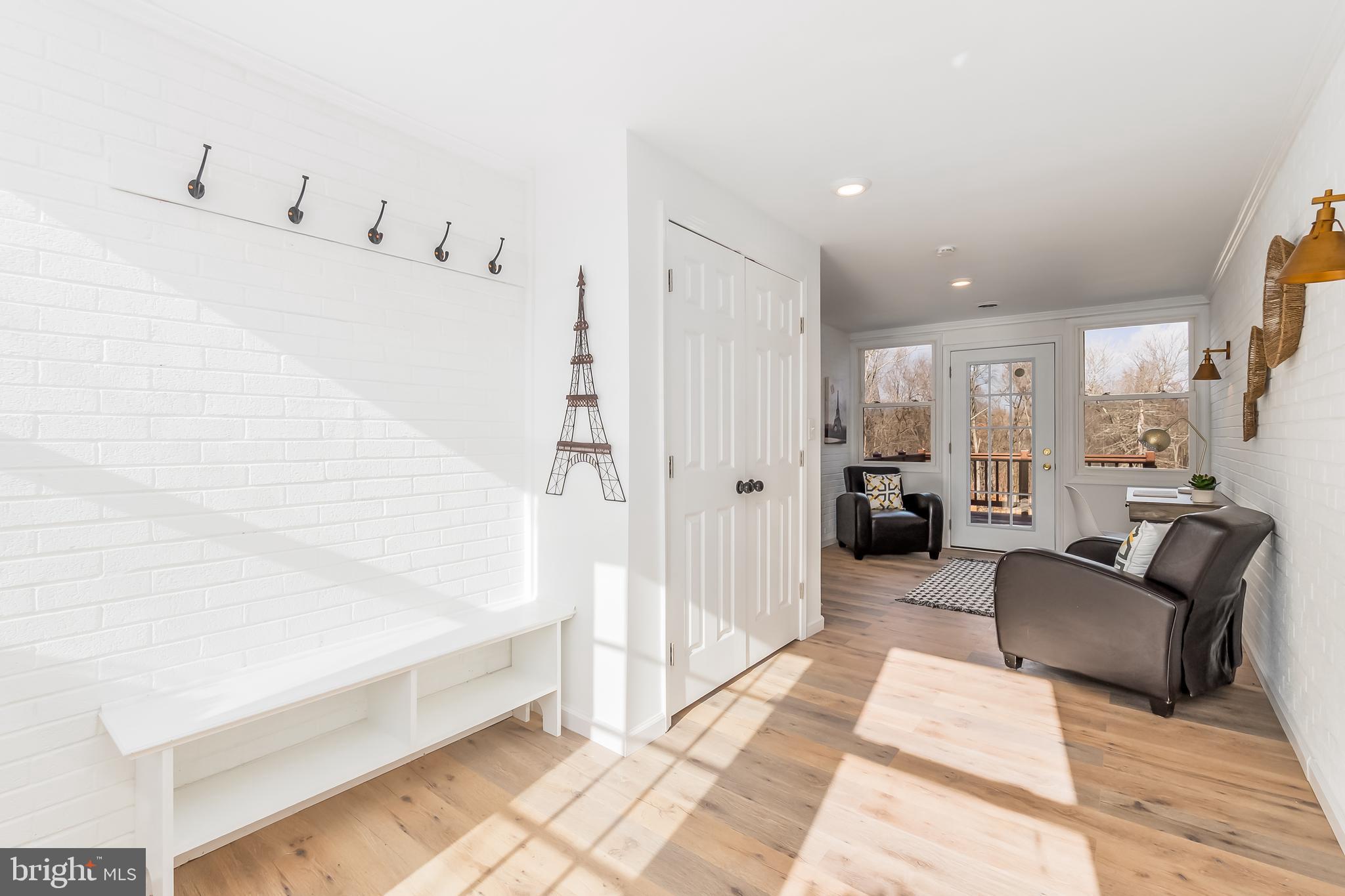 DAMASCUS OUTSIDE - Residential