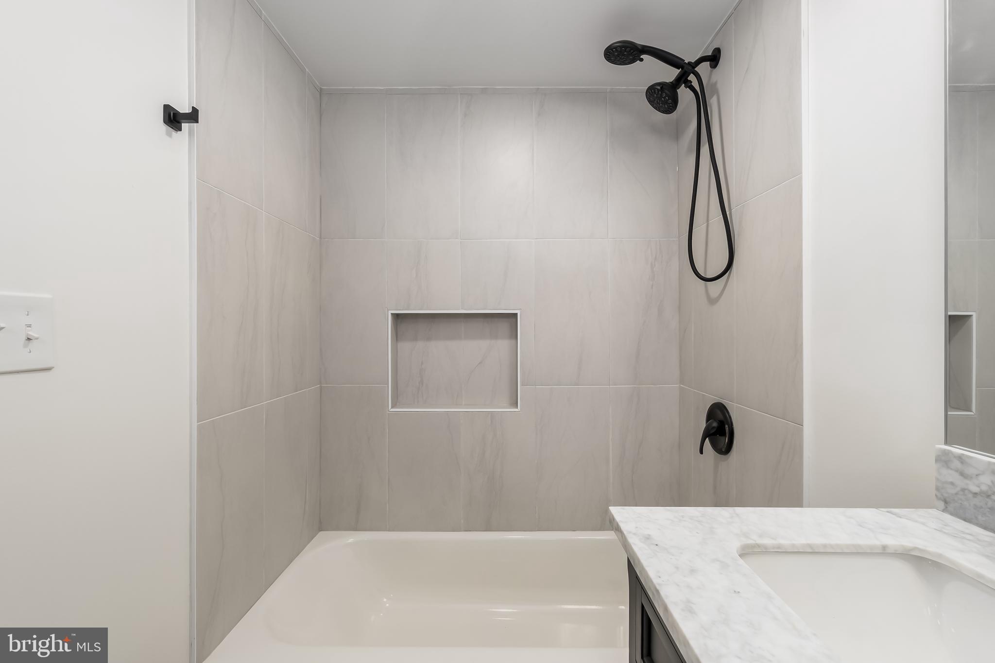 DAMASCUS OUTSIDE - Residential