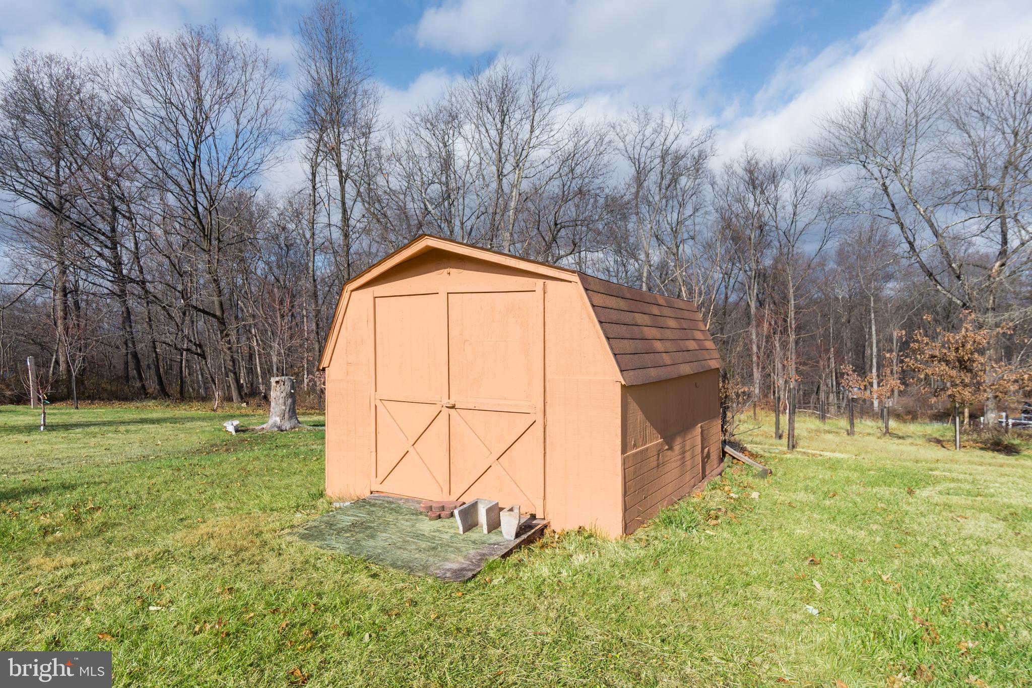 DAMASCUS OUTSIDE - Residential