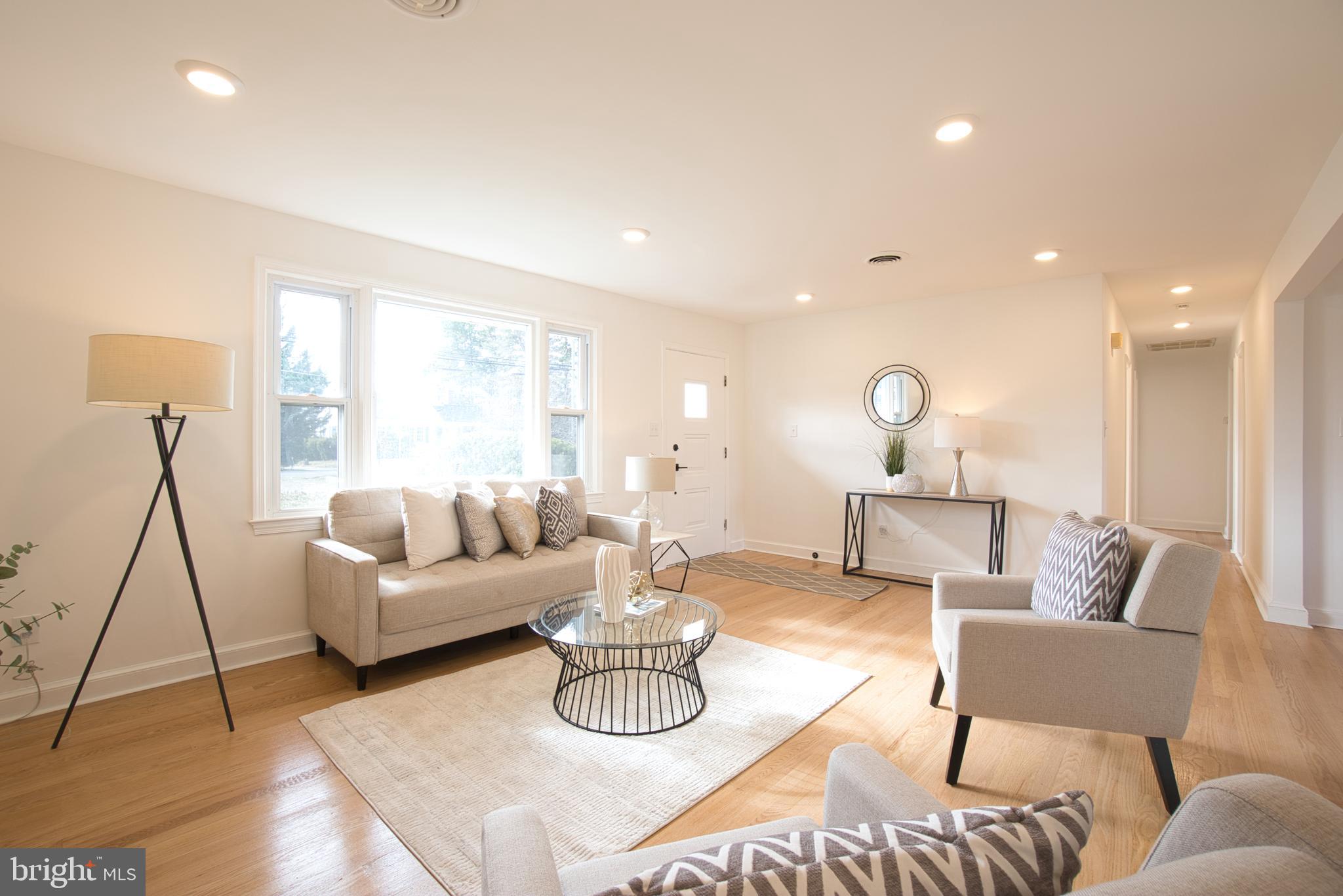 DAMASCUS OUTSIDE - Residential