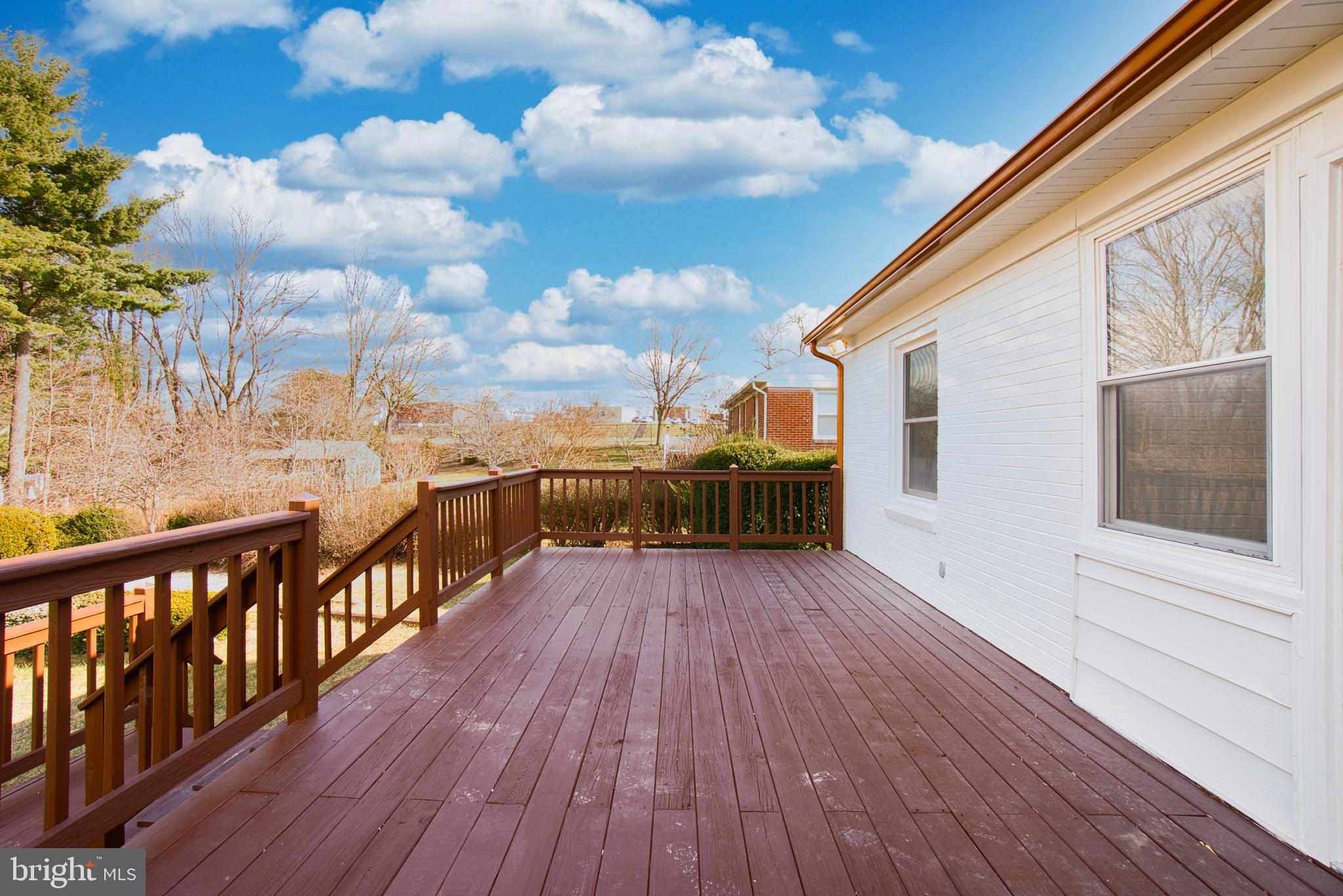 DAMASCUS OUTSIDE - Residential