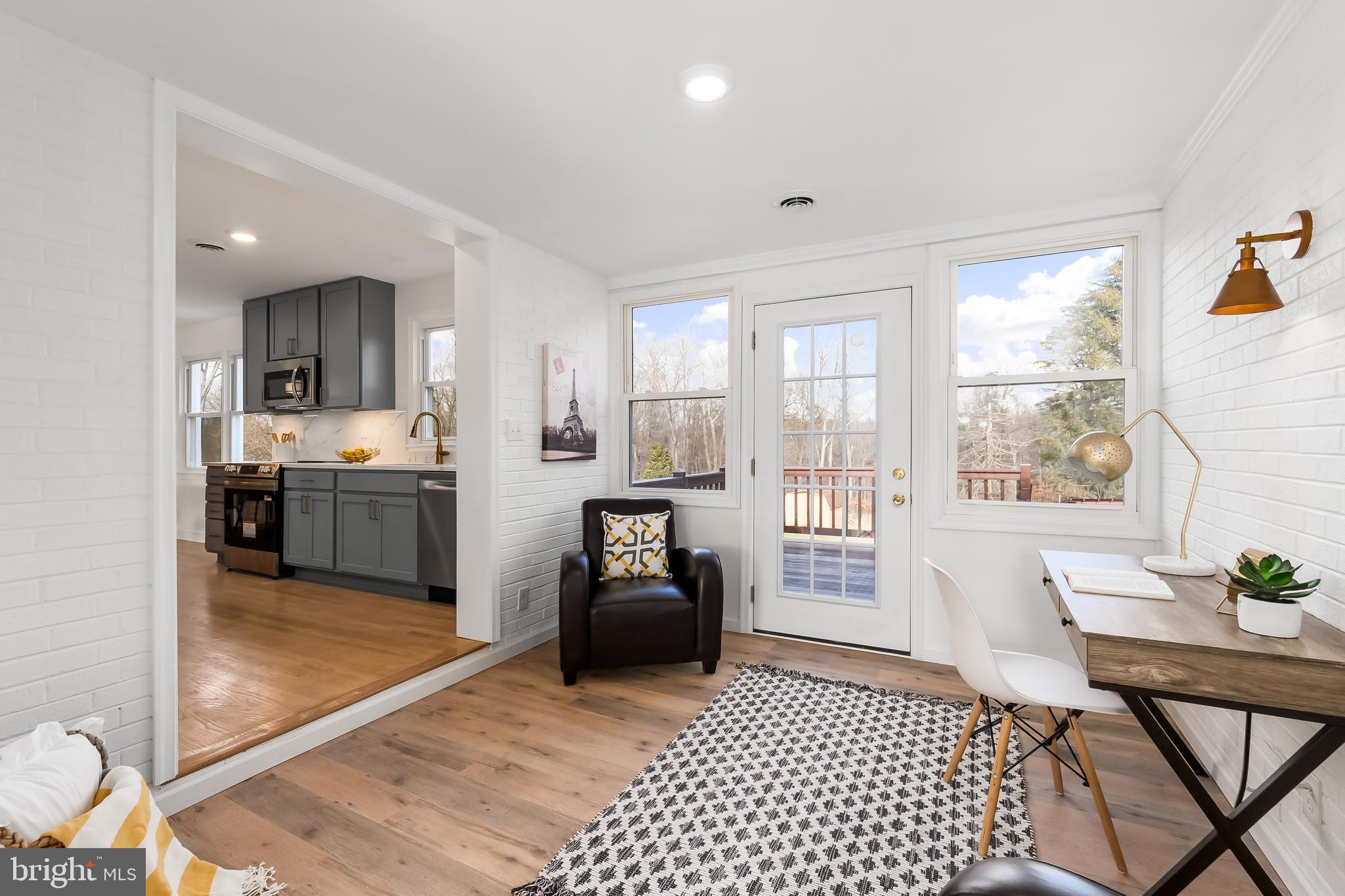 DAMASCUS OUTSIDE - Residential