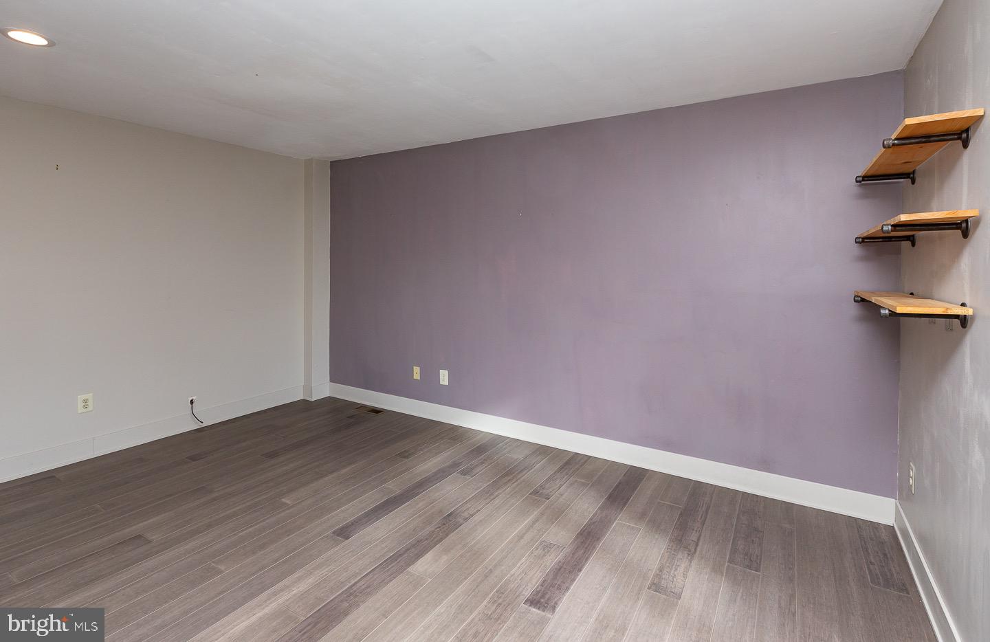 BRYN MAWR - Residential