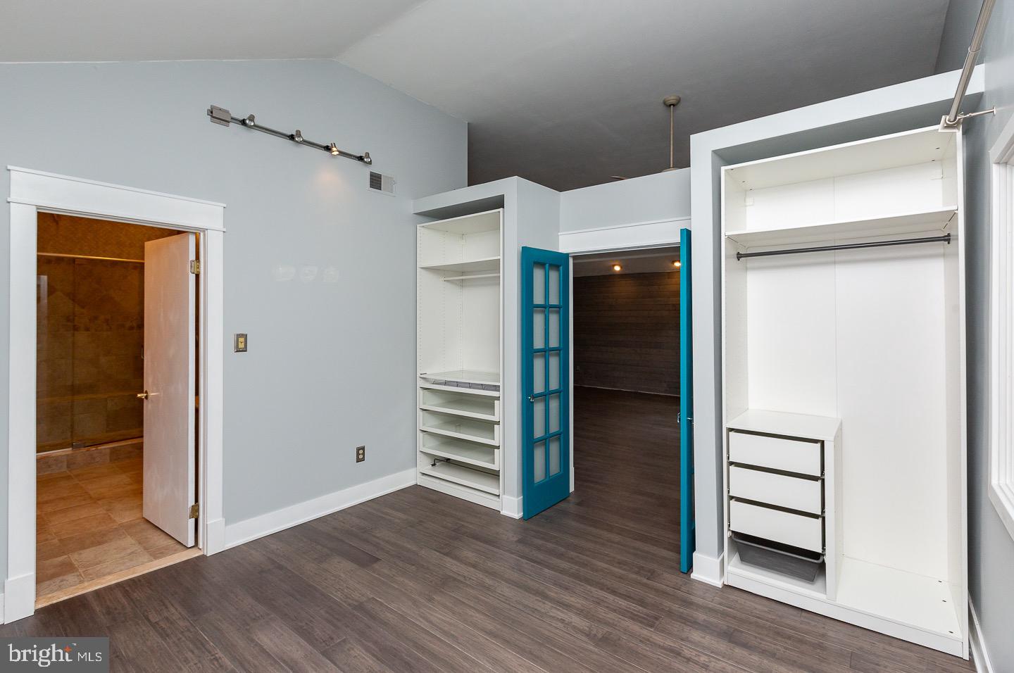 BRYN MAWR - Residential