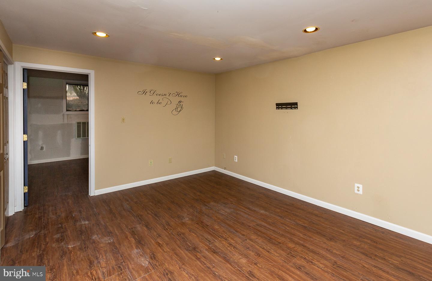 BRYN MAWR - Residential