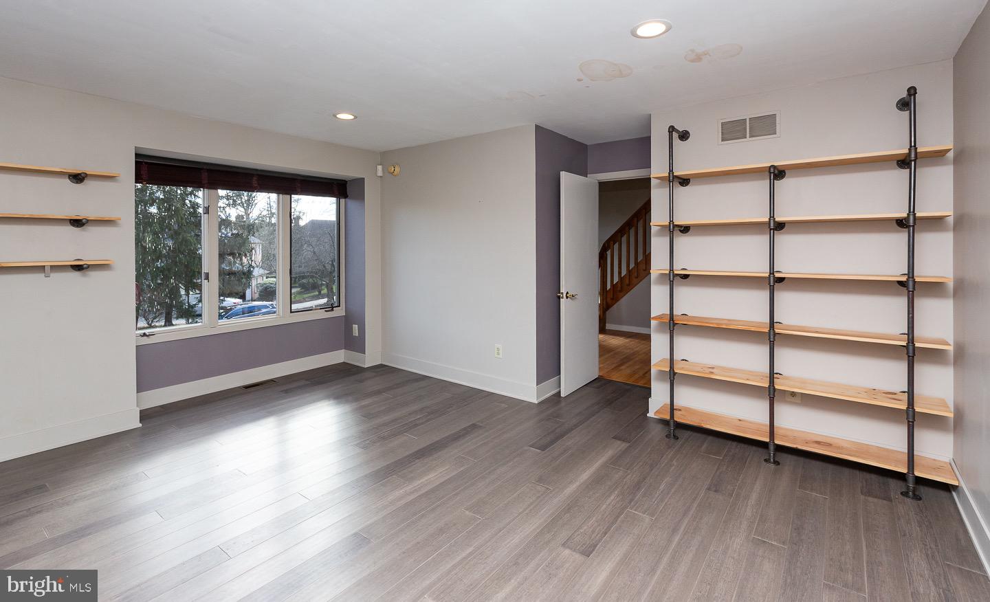 BRYN MAWR - Residential