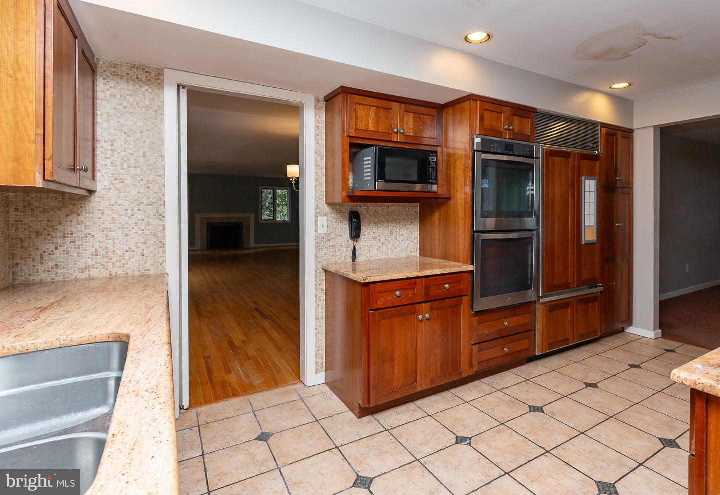 BRYN MAWR - Residential