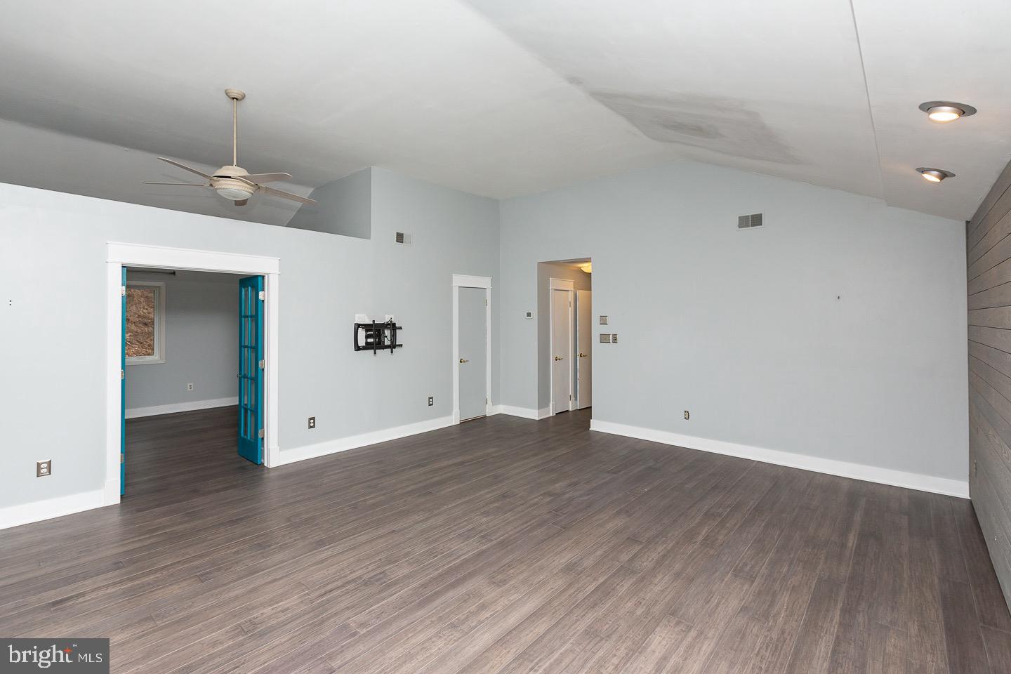 BRYN MAWR - Residential