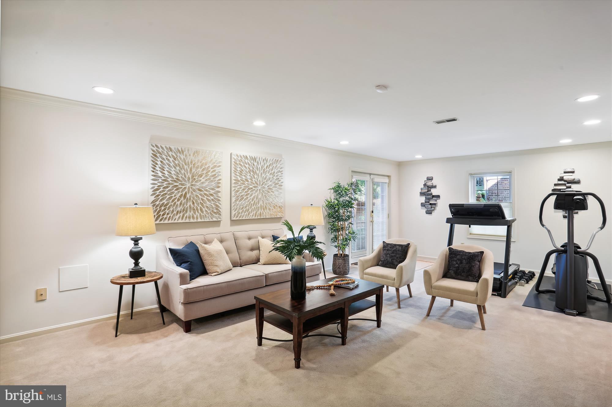 INVERNESS FOREST - Residential