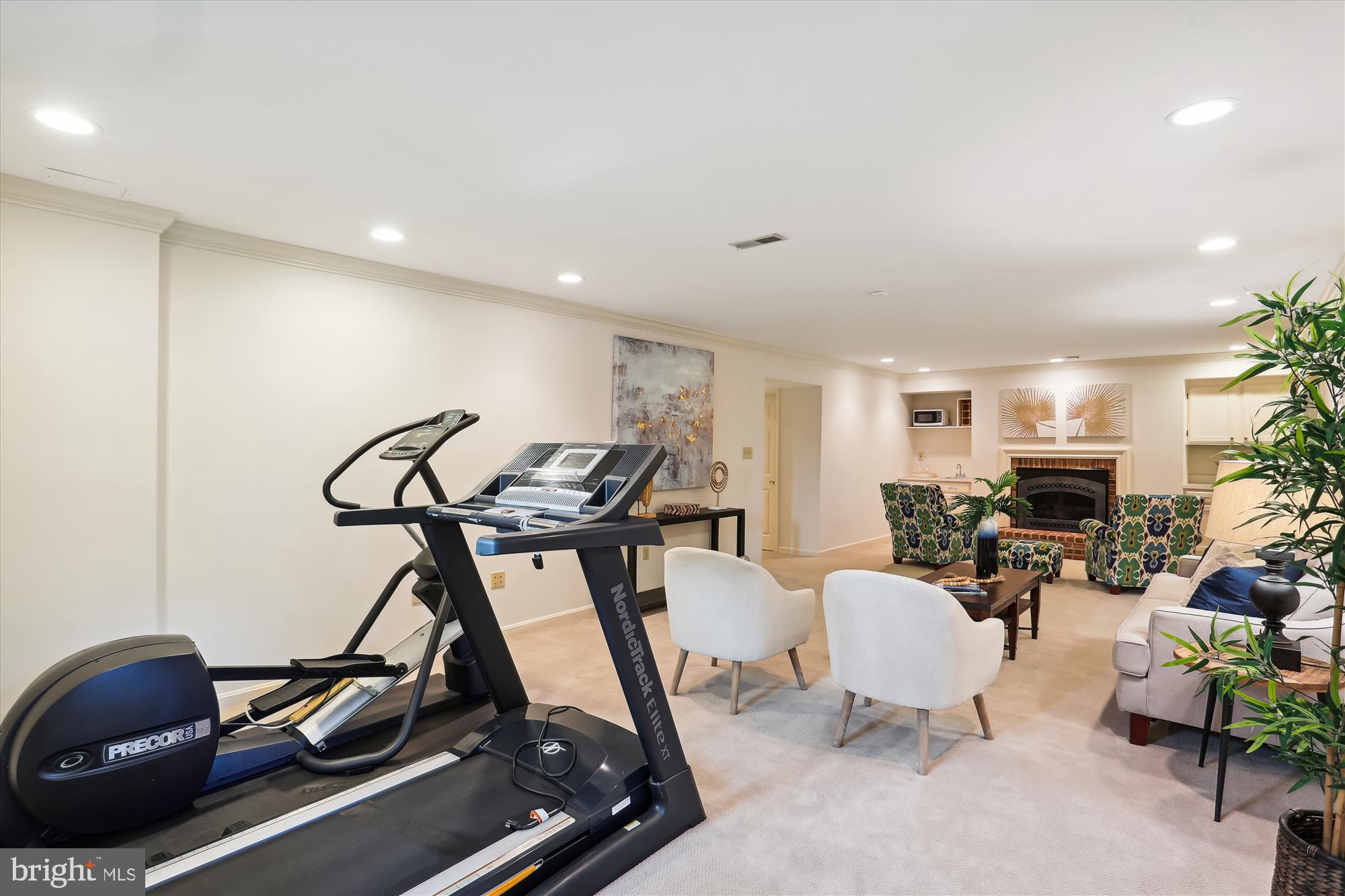 INVERNESS FOREST - Residential