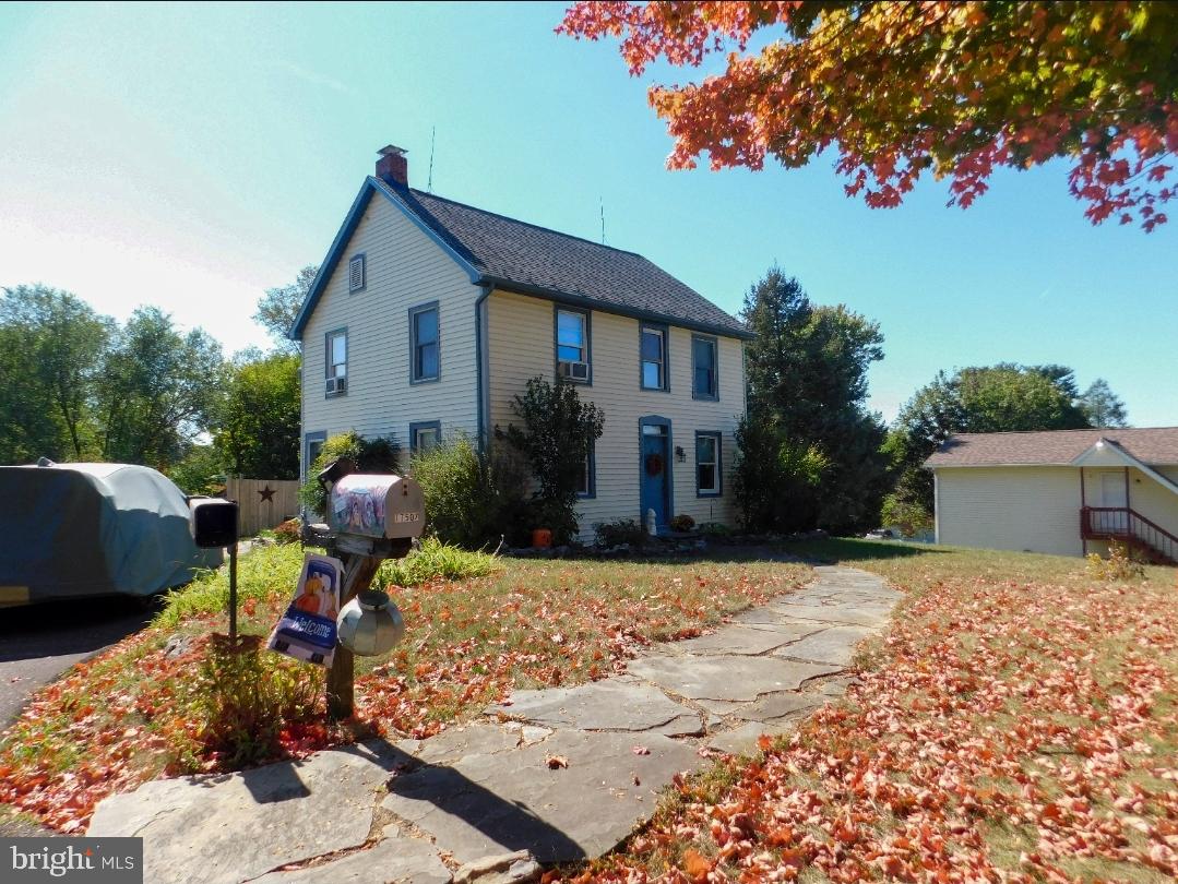 HALFWAY - Residential